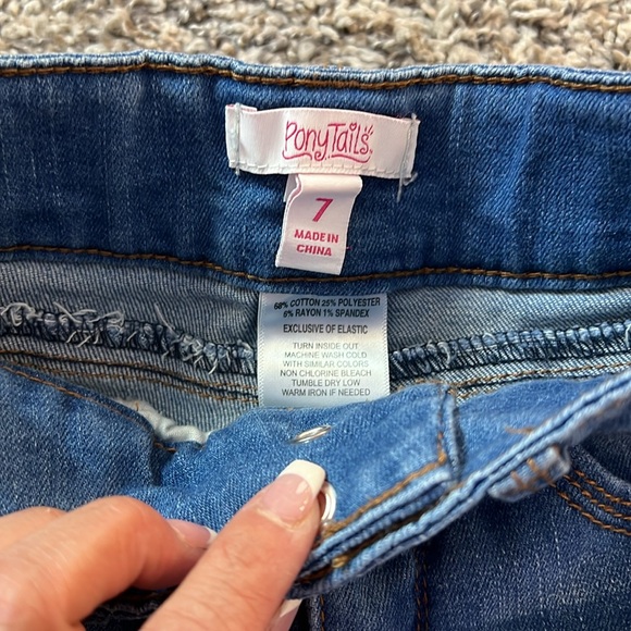 Bermuda shorts - Picture 5 of 16